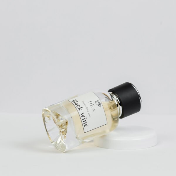 Black Wine Perfume - Image 3